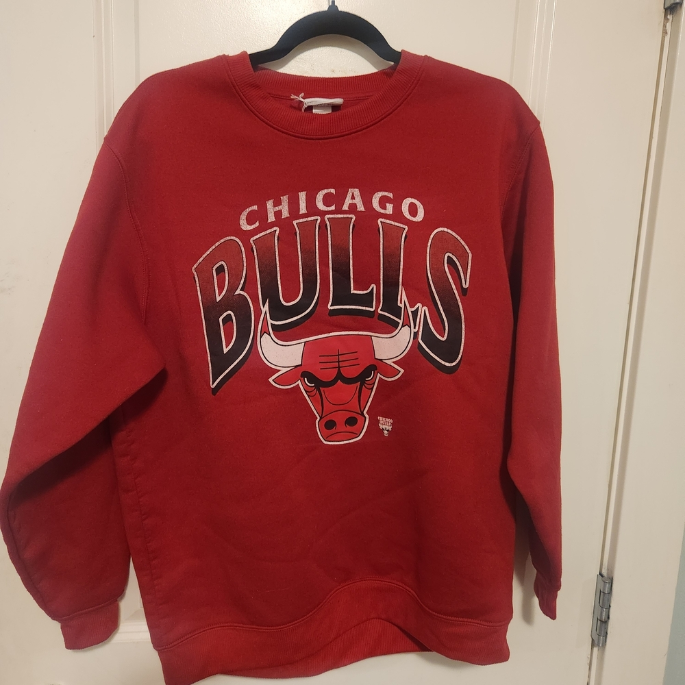 NBA Chicago Bulls Red Crewneck Sweater